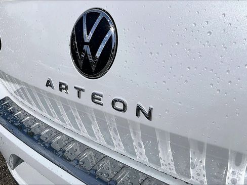 Used 2023 Volkswagen Arteon SEL Premium AWD/4WD image 10