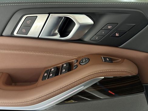 Used 2026 BMW X5 sDrive40i w/ Climate Comfort Package image 14