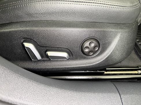 Used 2016 Audi A6 TDI Prestige w/ Prestige Package image 43