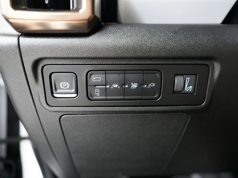 Used 2024 GMC Hummer EV 2X AWD/4WD image 20
