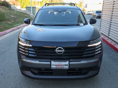 New 2026 Nissan Kicks SV image 9