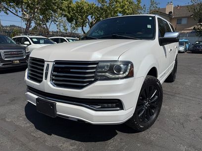Used 2017 Lincoln Navigator Select