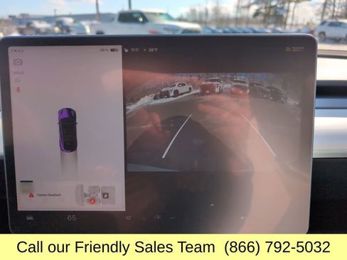 Used 2022 Tesla Model Y Performance image 21