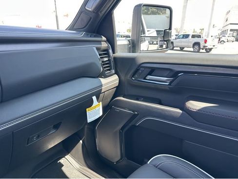 New 2026 GMC Sierra 2500 AT4X image 5