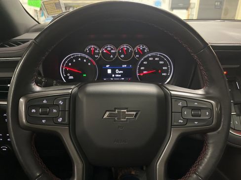 Used 2021 Chevrolet Tahoe RST w/ Luxury Package image 15