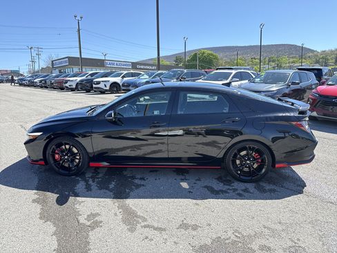 Certified 2025 Hyundai Elantra N w/ Cargo Package FWD image 7