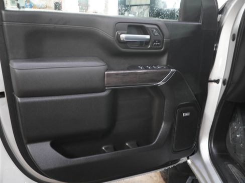 Used 2022 Chevrolet Silverado 3500 LTZ w/ LTZ Premium Package AWD/4WD image 17