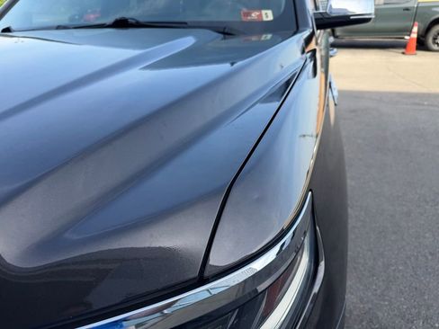 Used 2015 Chevrolet Suburban LTZ image 15