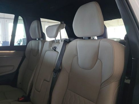 New 2026 Volvo XC90 B6 Plus w/ Protection Package Premier AWD/4WD image 17