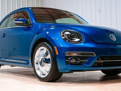 Used 2019 Volkswagen Beetle 2.0T SE