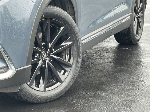 Used 2022 MAZDA CX-9 Carbon Edition AWD/4WD image 3