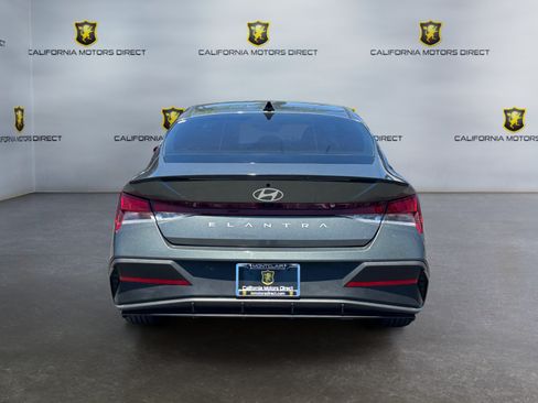 Used 2026 Hyundai Elantra Sport FWD image 4