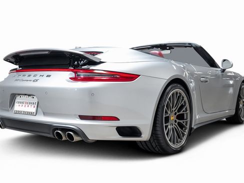 Used 2017 Porsche 911 Carrera 4S image 13