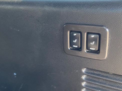 Used 2013 Lincoln Navigator 4WD w/ HD Trailer Tow Pkg image 13
