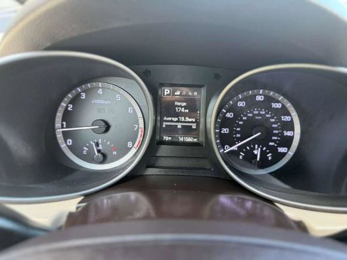 Used 2018 Hyundai Santa Fe Sport FWD image 12