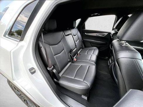 Used 2021 Cadillac XT5 Luxury FWD image 26