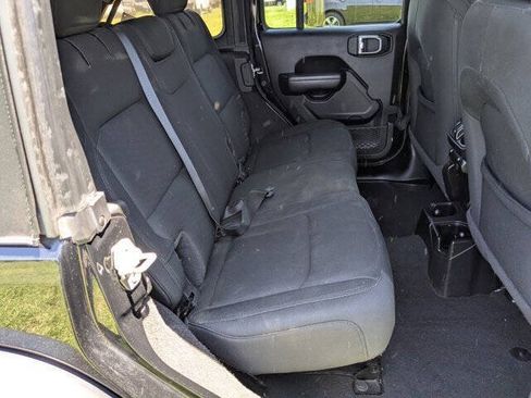 Used 2020 Jeep Wrangler Unlimited Sport S AWD/4WD image 30