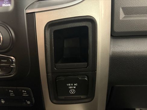 Used 2016 RAM 1500 Big Horn AWD/4WD image 27