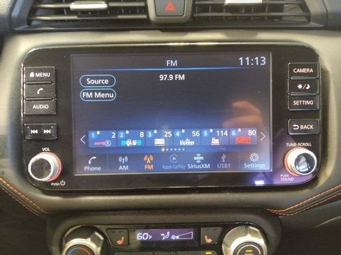 Used 2024 Nissan Versa SR image 25