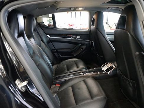 Used 2010 Porsche Panamera S image 12
