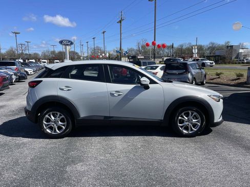 Used 2021 MAZDA CX-3 Sport FWD image 2