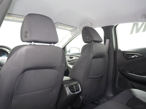 Used 2023 Chevrolet Malibu LT image 16