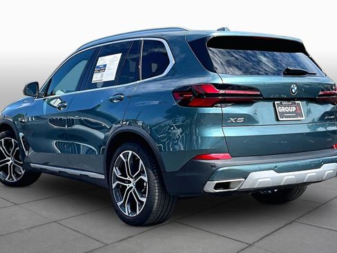 Used 2024 BMW X5 xDrive40i w/ Premium Package AWD/4WD image 12