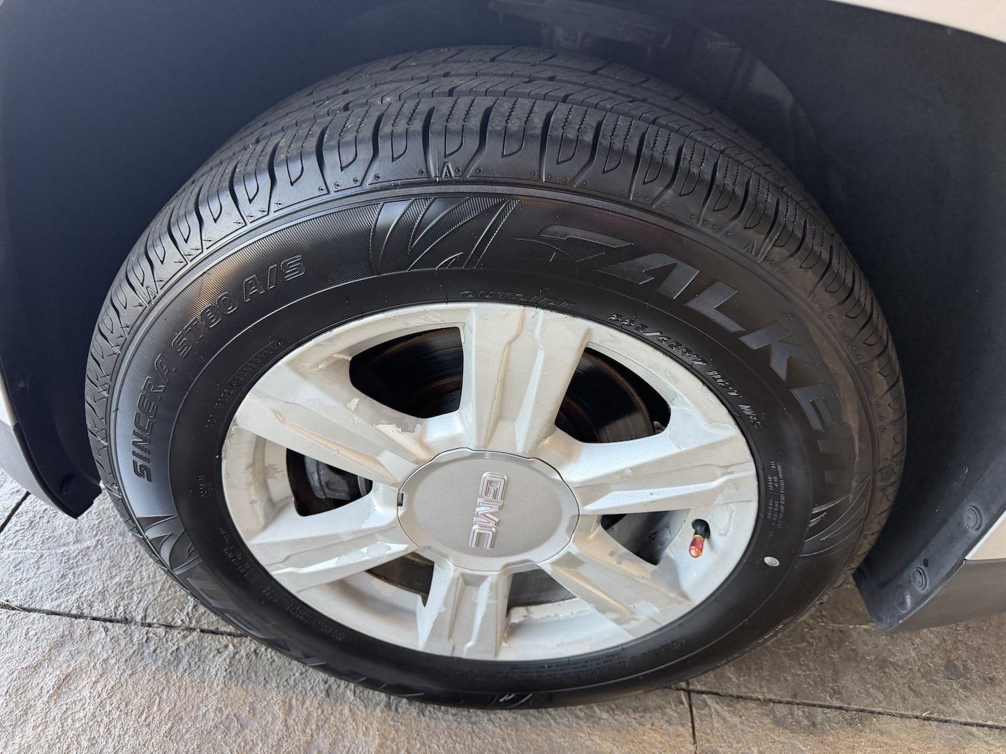 Used 2015 GMC Terrain SLE FWD image 11