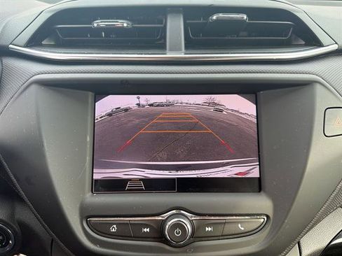 Used 2023 Chevrolet TrailBlazer LT image 44