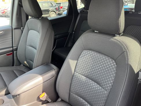 New 2026 Ford Escape Active w/ Cold Weather Package image 8