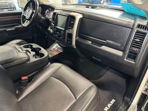 Used 2017 RAM 1500 Laramie w/ Convenience Group image 34