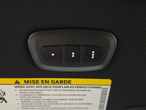 New 2026 Chrysler Pacifica Select image 25