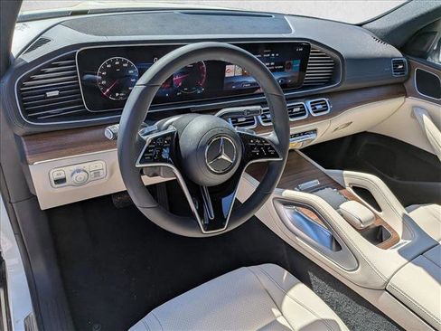 New 2026 Mercedes-Benz GLE 350 4MATIC image 3