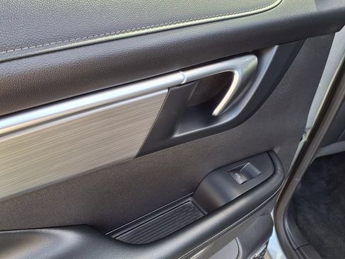 Used 2026 Buick Enclave Preferred FWD image 18