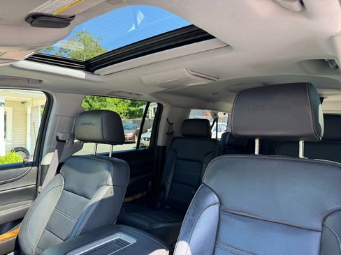 Used 2015 GMC Yukon XL Denali w/ Open Road Package image 5