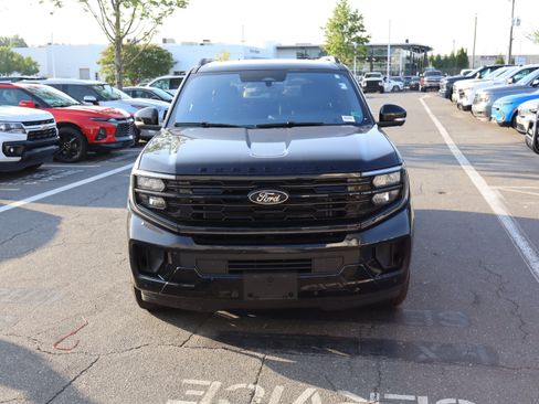 Used 2025 Ford Expedition Platinum w/ Stealth Performance Package AWD/4WD image 15