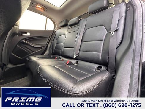Used 2015 Mercedes-Benz GLA 250 4MATIC image 12