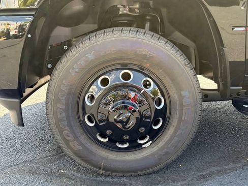 New 2026 RAM 3500 Big Horn AWD/4WD image 11