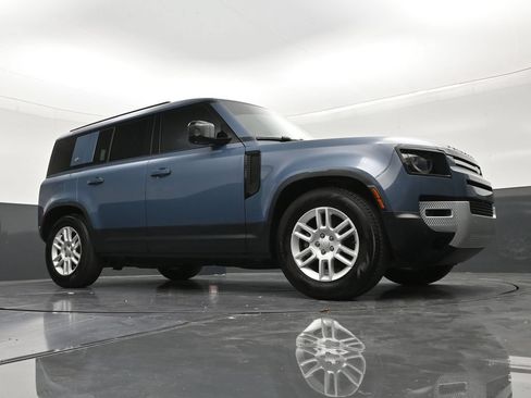 Used 2024 Land Rover Defender 110 S AWD/4WD image 27