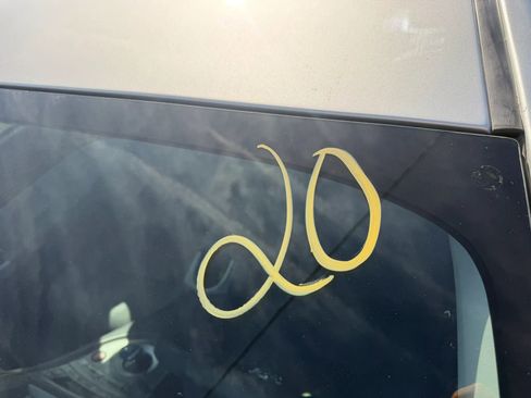 Used 2015 Toyota Prius Two FWD image 32