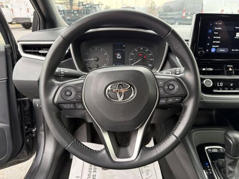 Used 2024 Toyota Corolla SE image 19