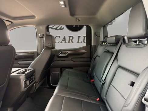 Used 2023 Chevrolet Silverado 1500 LTZ image 13