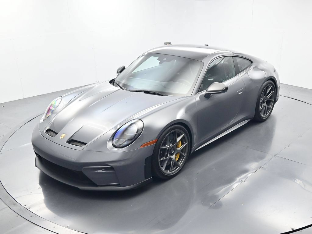 Certified 2026 Porsche 911 GT3 RWD image 37