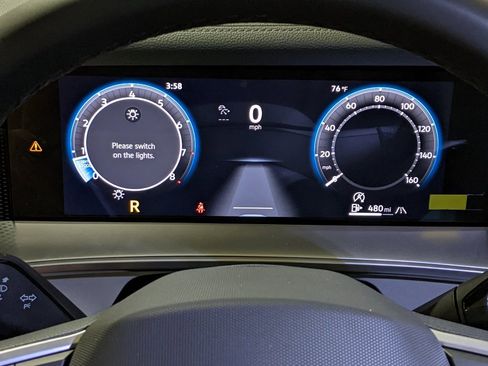 New 2025 Volkswagen Tiguan SE R-Line image 15