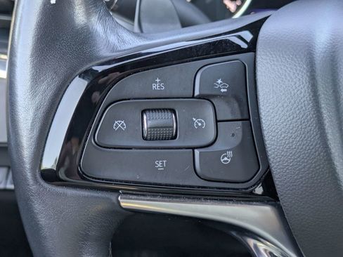 Used 2024 Buick Enclave Premium image 19