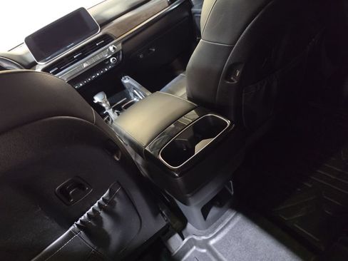 Used 2021 Kia Telluride SX w/ Towing Package FWD image 23