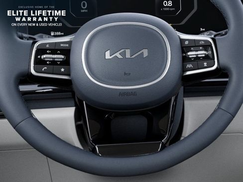 New 2026 Kia Carnival SX Prestige FWD image 23