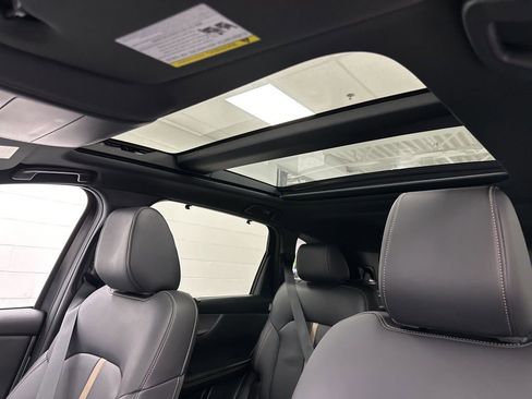 Certified 2024 MAZDA CX-90 Plug-In Hybrid w/ Premium Plus image 19