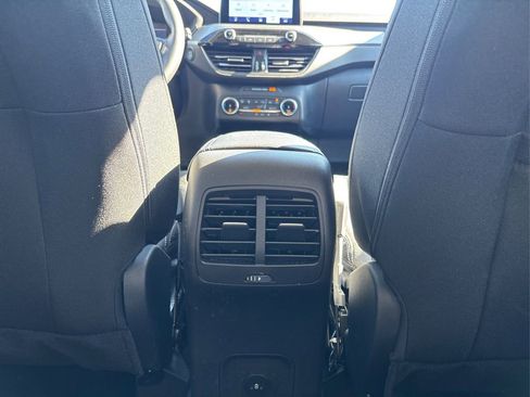Used 2025 Ford Escape Active w/ Cold Weather Package image 28