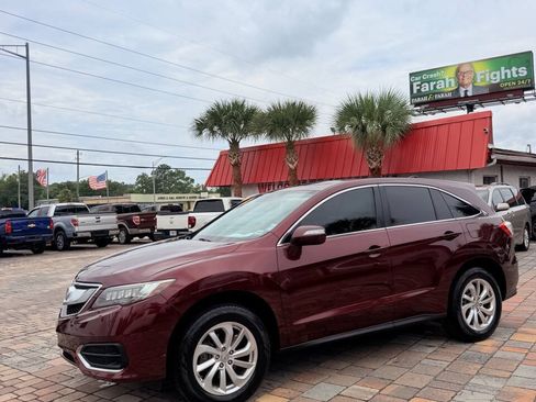 Used 2017 Acura RDX w/ AcuraWatch Plus Package FWD image 15